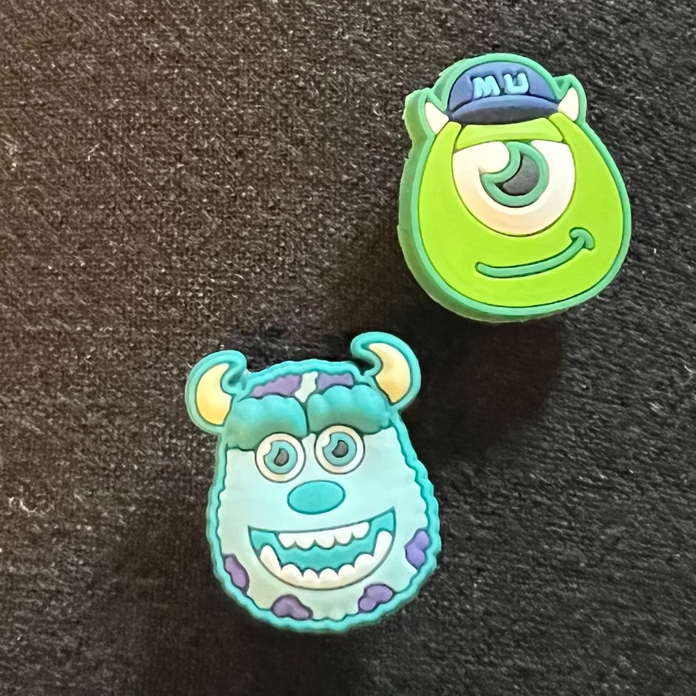 Croc charms